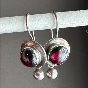 Silpada Garnet Cabochon Sterling 925 Silver Earrings